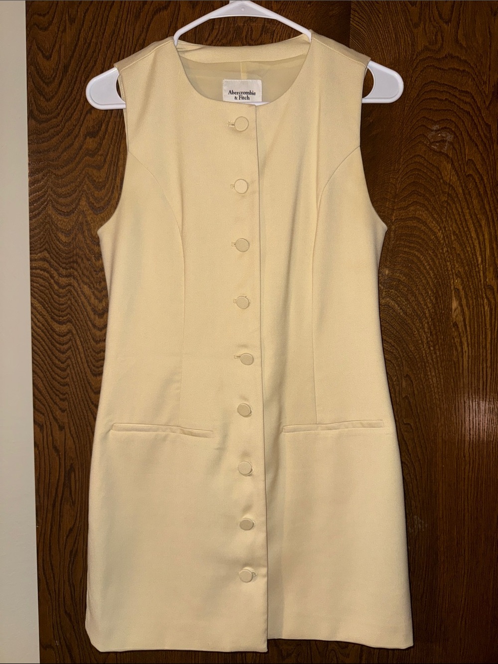 Abercrombie & Fitch butter yellow Sleeveless Button-Front Dress